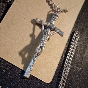 Silver Crucifix Pendant Necklace